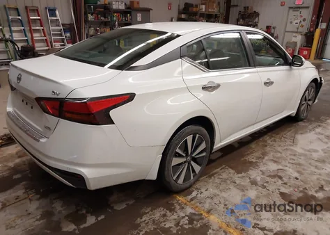 2022 Nissan Altima Sv Intelligent Awd from USA, damaged, VIN 1N4BL4DWXNN335580